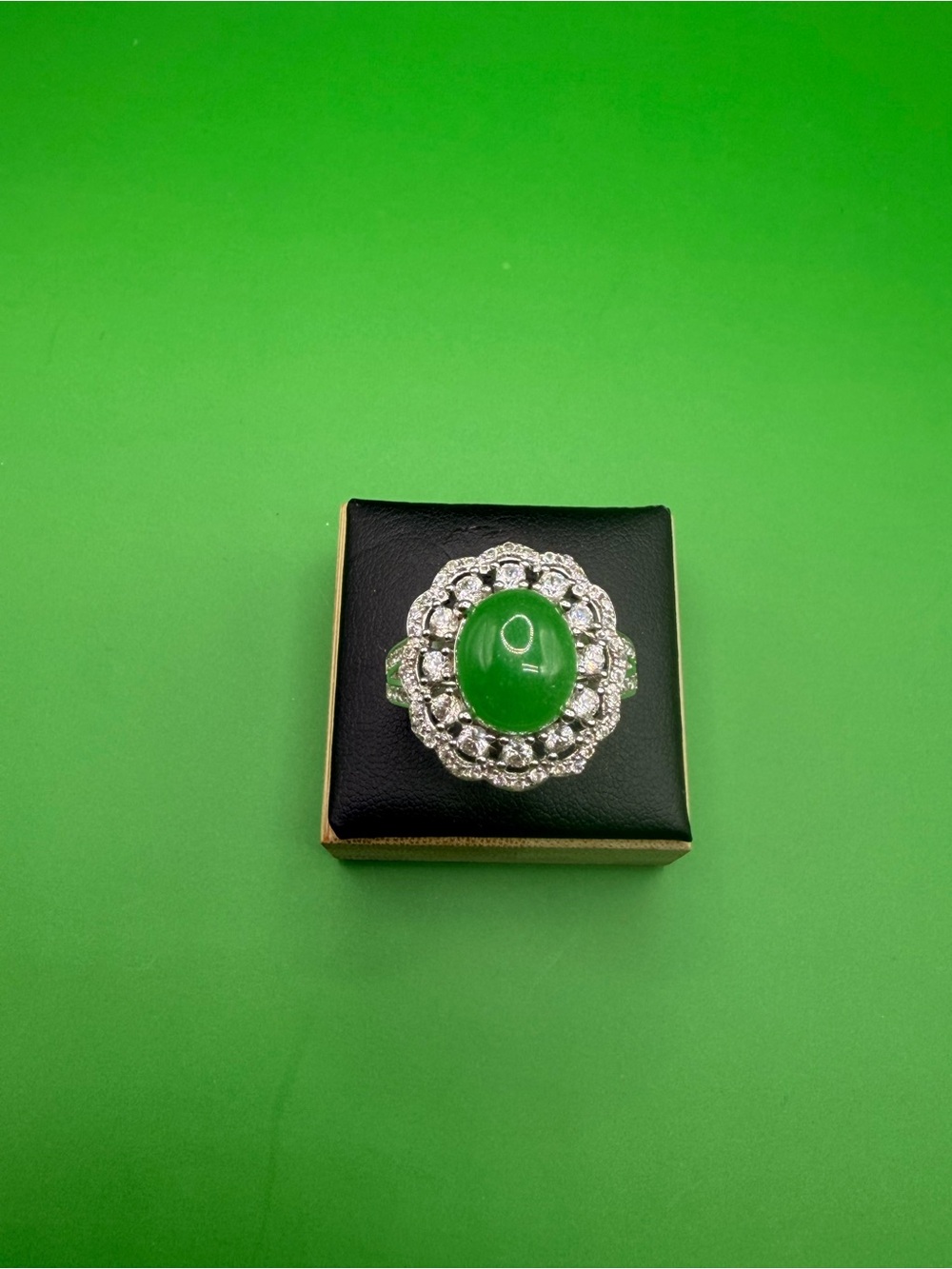 925 Sterling Silver Topaz & Green Jade Ring Size 10.
